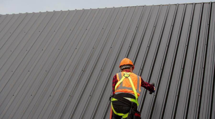 Professional metal roof installation services in Pleasant Grove, CA